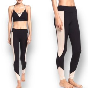 KORAL Mid-Rise Curve Crop Legging NWT - size XS